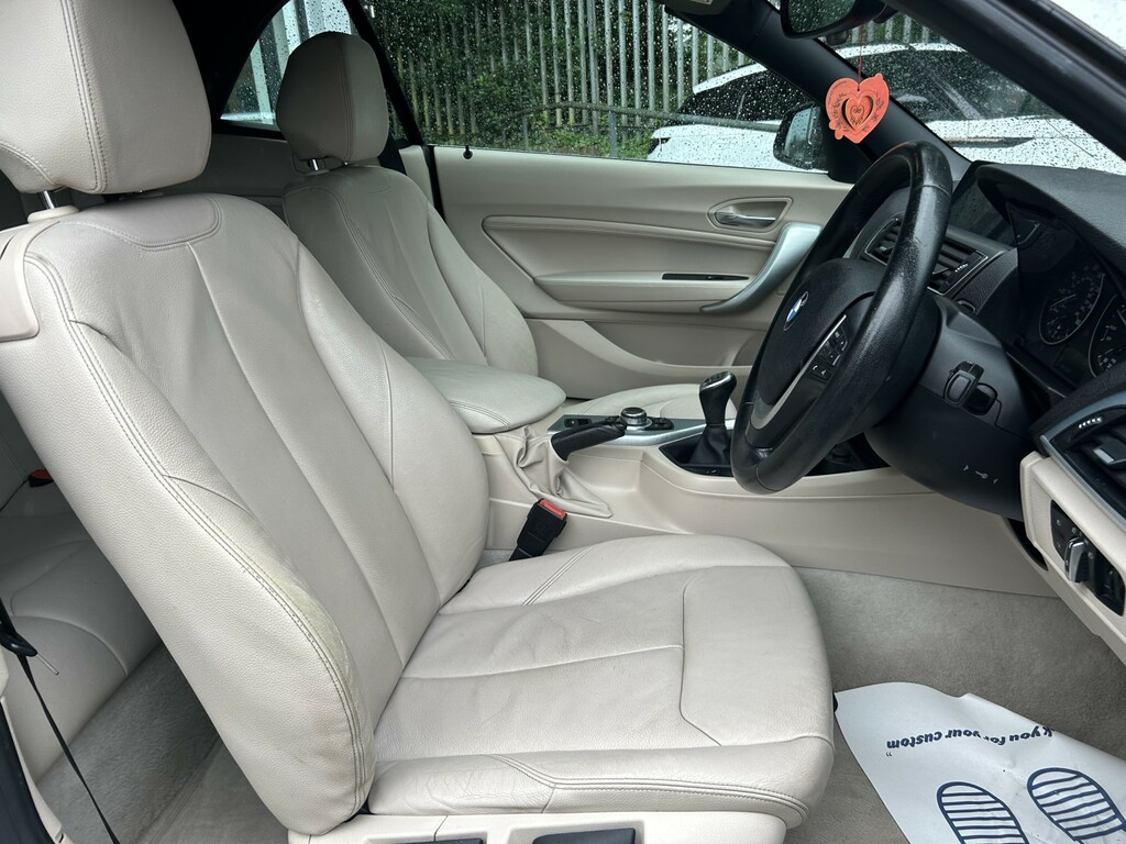 BMW 2 Series 2.0 220I Luxury Convertible Blue #2