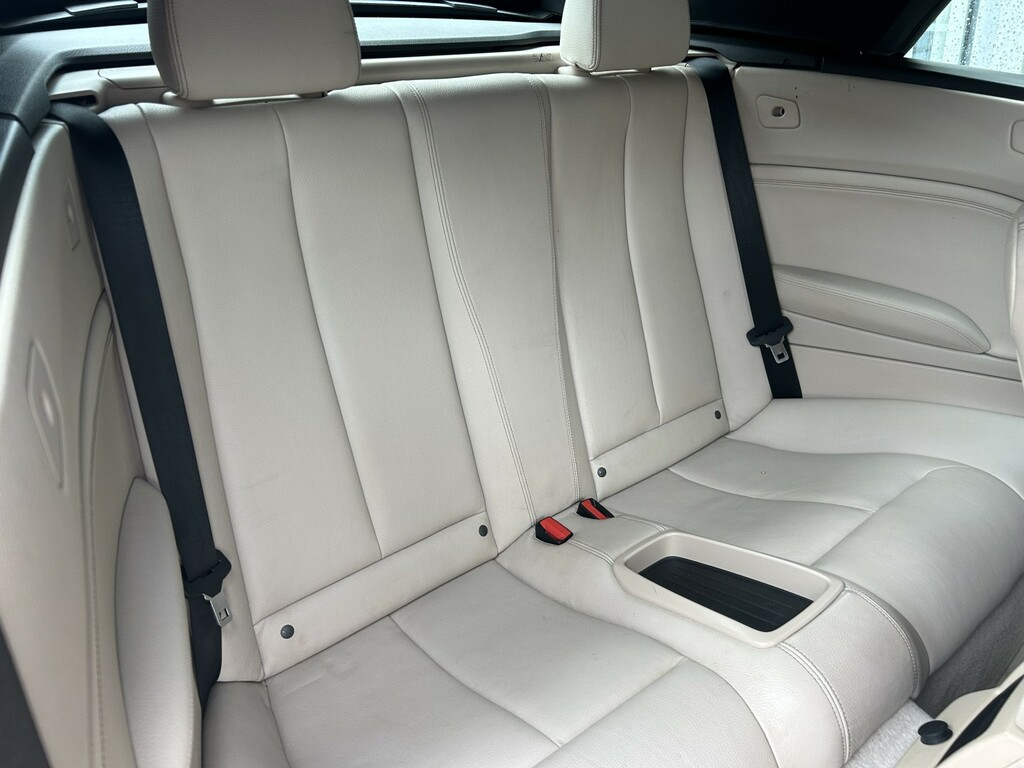BMW 2 Series 2.0 220I Luxury Convertible Blue #3