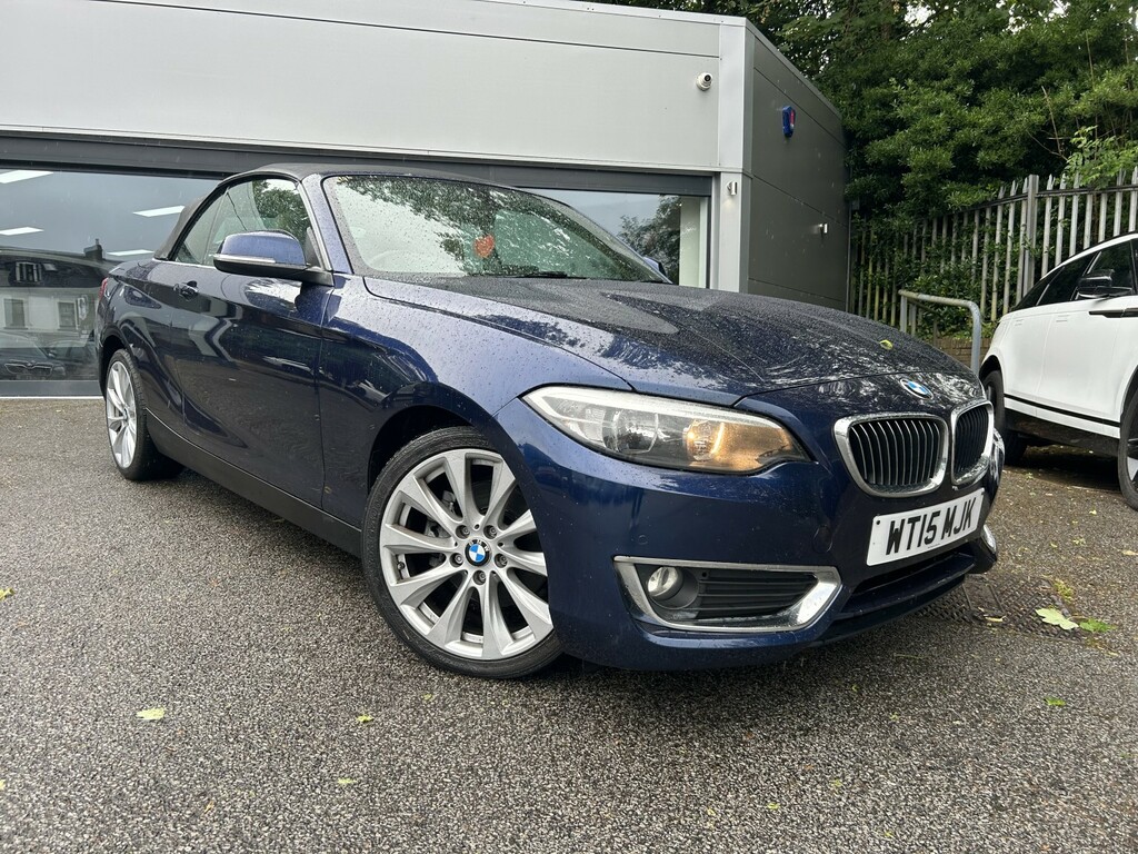 BMW 2 Series 2.0 220I Luxury Convertible Blue