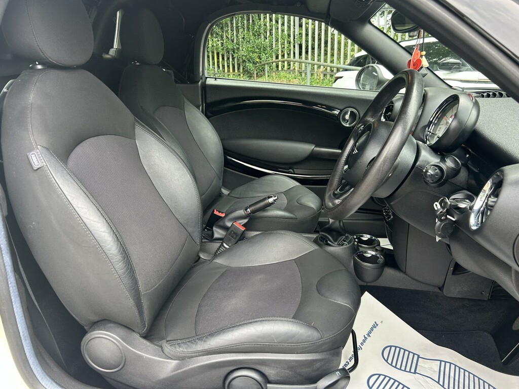 Mini Roadster 1.6 Cooper Roadster White #2