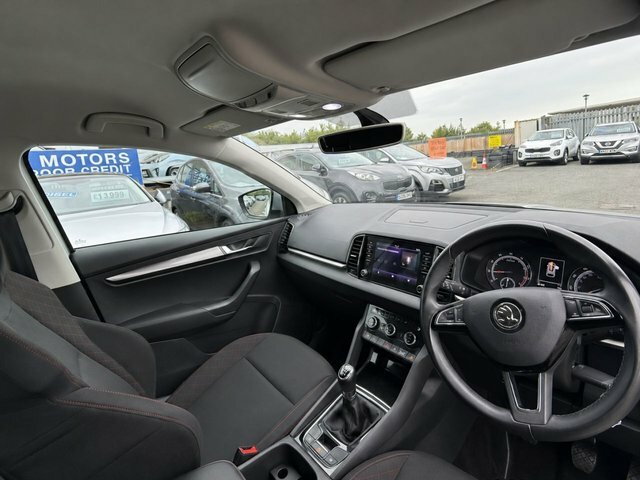 Skoda Karoq 1.0 Tsi Gpf Se Edition Suv Suv Man NG19VBP Silver #2