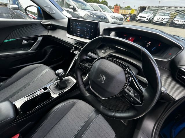 Peugeot 2008 1.5 Eco Turbo Blue Hdi Allure Premium Edi NV21DVX Blue #2