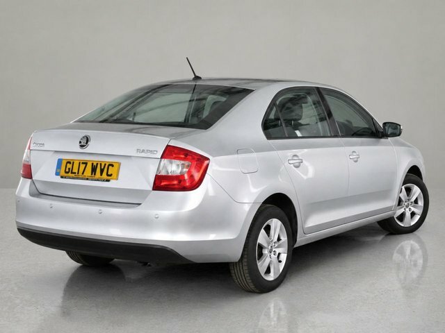 Skoda Rapid Dsg 1.4 Tsi Se Edition Silver #5