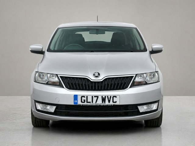 Skoda Rapid Dsg 1.4 Tsi Se Edition Silver #2