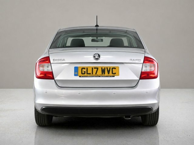 Skoda Rapid Dsg 1.4 Tsi Se Edition Silver #4