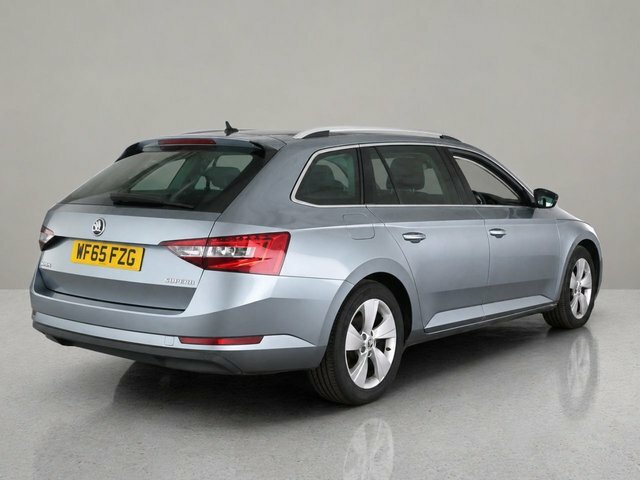 Skoda Superb 2.0 Tdi Cr 140 Laurin Klement 4X4  #7