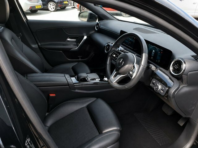 Mercedes-Benz A Class 7 Speed Dct A180d 1.5 Turbo Spo Black #2