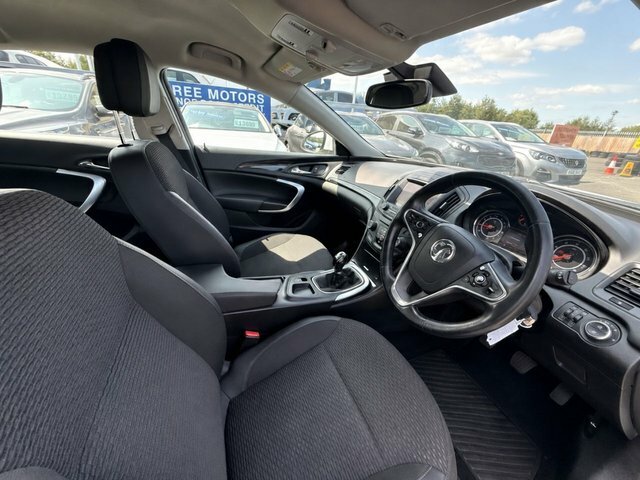 Vauxhall Insignia 2015 Reg 2.0 Turbo Cdti Eco Flex Te GR08EMM White #2