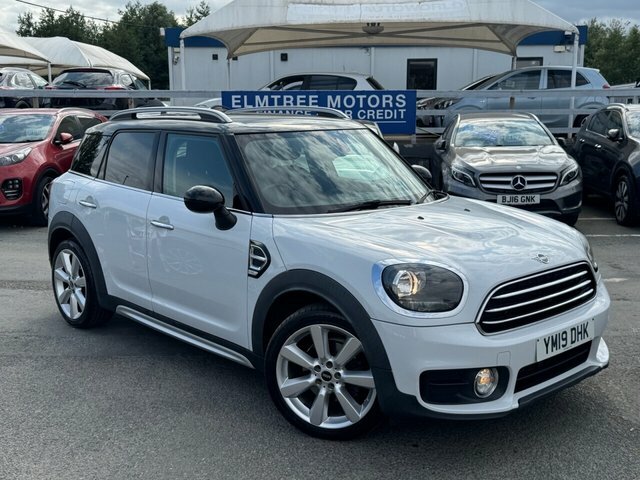 Mini Countryman Cooper 1.5 Exclusive Edition Suv Man White