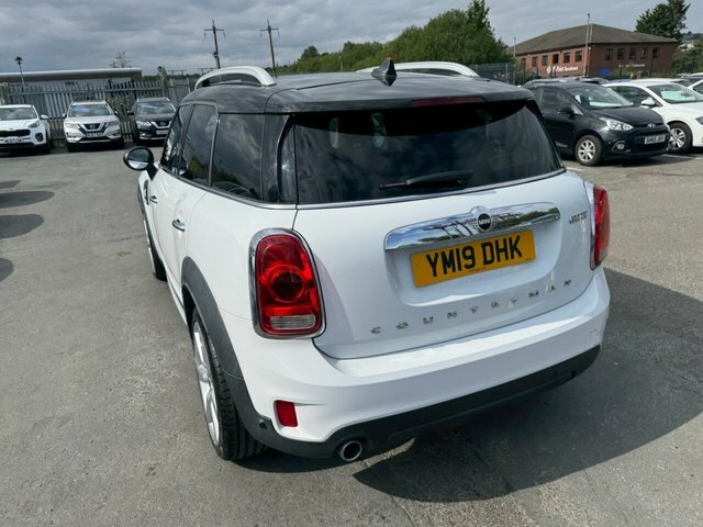 Mini Countryman Cooper 1.5 Exclusive Edition Suv Man YM19DHK White #5