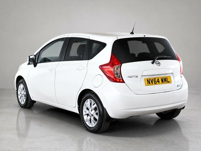 Nissan Note 1.2 Acenta Premium Hatchback White #4