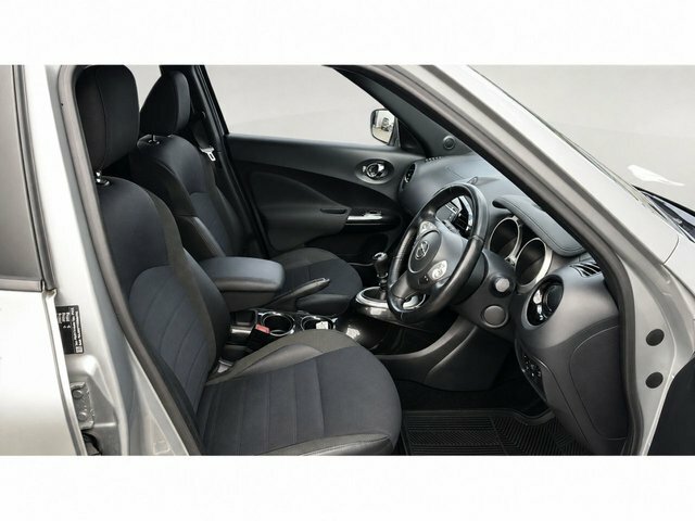 Nissan Juke 1.2 Dig-t N-connecta Suv Eu Silver #2
