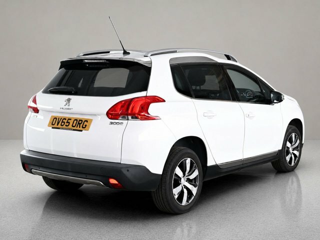 Peugeot 2008 Allure White #7
