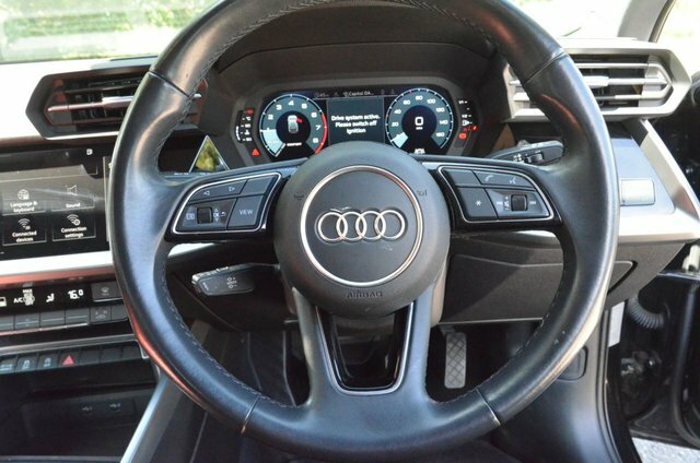 Audi A3 Tfsi 30 Sport Sportback KS21ZCE Black #6