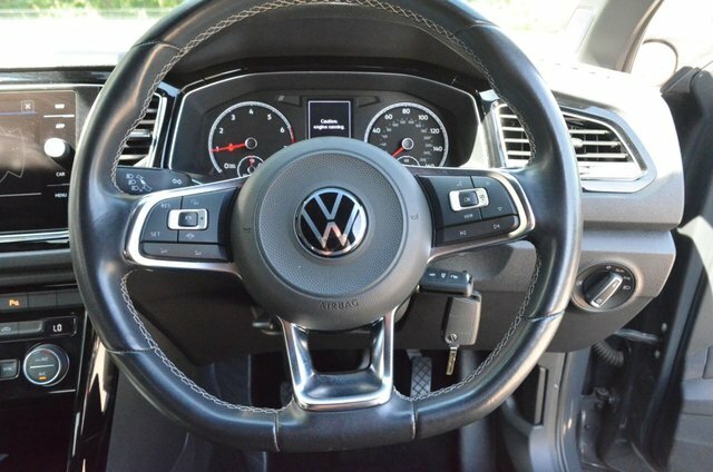 Volkswagen T-Roc Tsi Black Edition Suv YC71HWA Grey #6