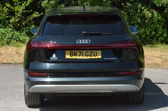 Audi E-tron Technik Suv Black #4