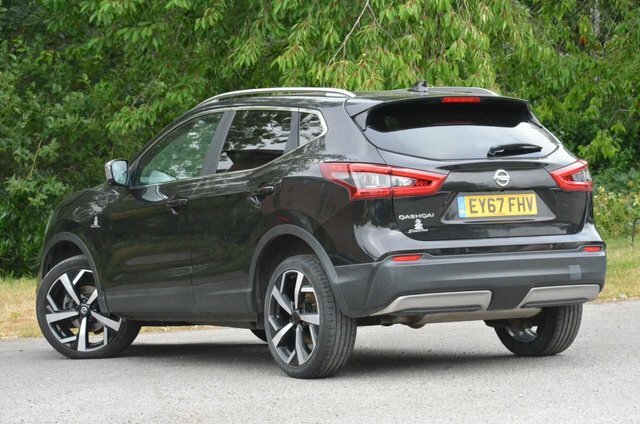 Nissan Qashqai 1.6 Dci Tekna Suv Euro 6 Ss Black #3