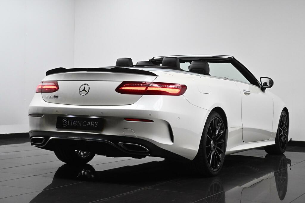 Mercedes-Benz E Class Saloon 2.0 E300de 13.5Kwh Amg Line G-tronic Euro Black #38