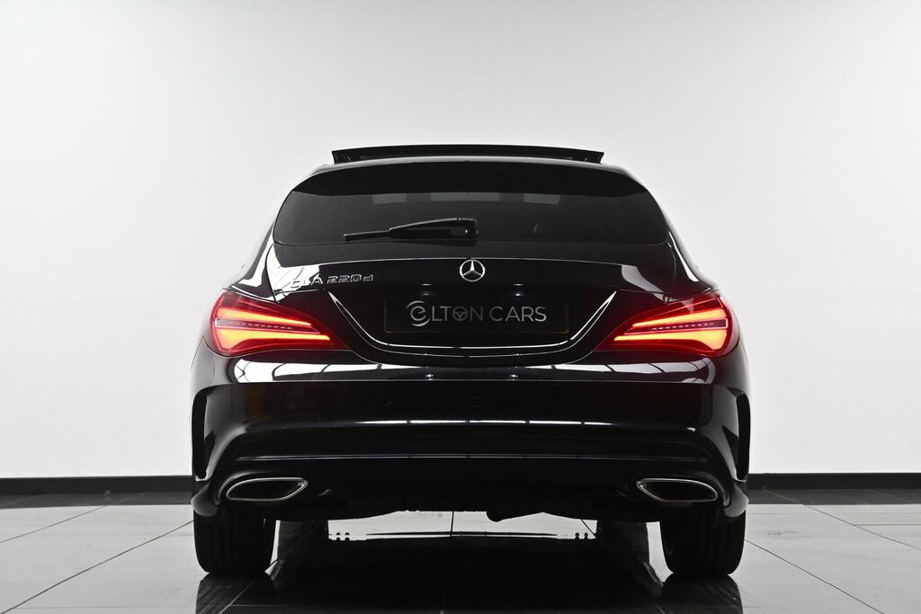 Mercedes-Benz CLA Class Amg Line Night Edition Black #4