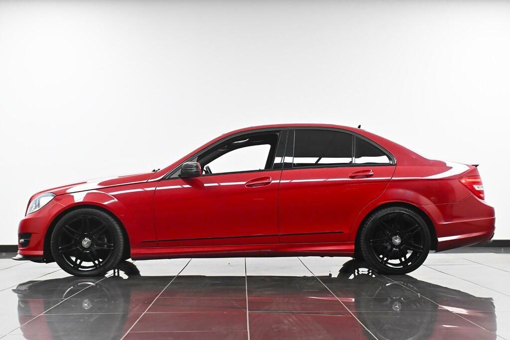 Mercedes-Benz C Class Amg Sport Plus Red #6