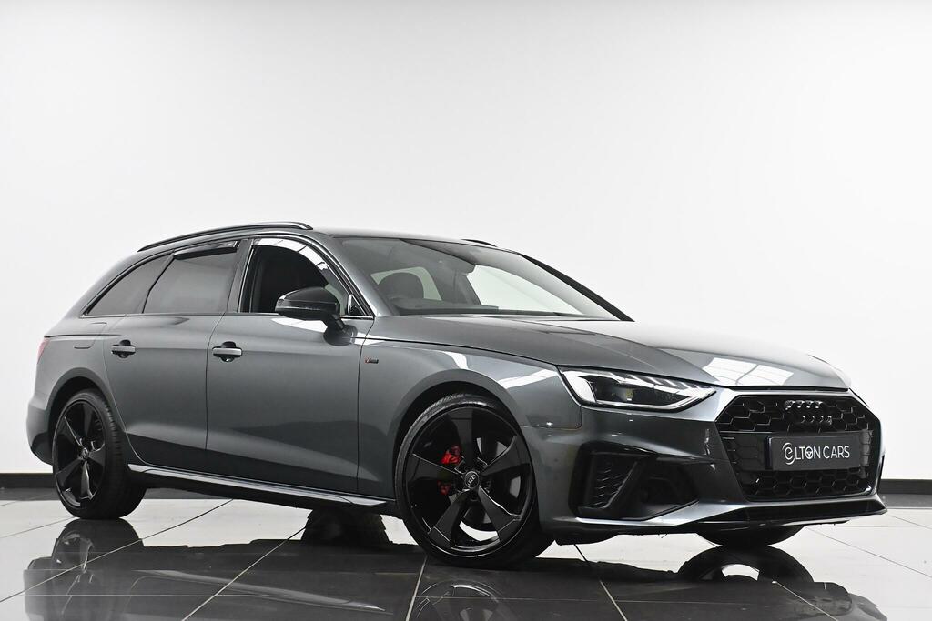 Audi A4 Avant Black Edition Grey