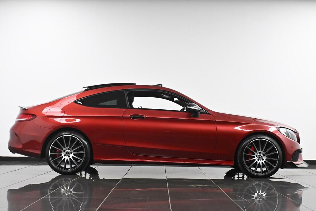 Mercedes-Benz C Class Amg Line Red #5