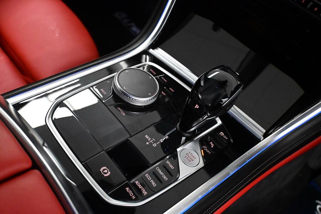 BMW 8 Series 840I Sdrive Blue #27