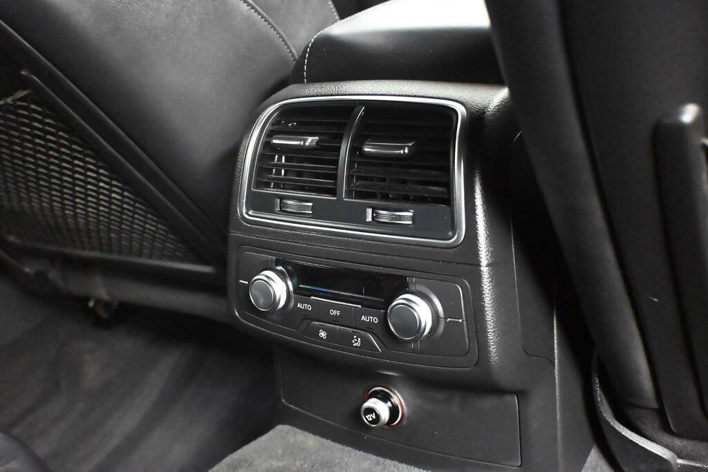 Audi A6 Saloon A6 S Line Tdi Ultra S-a Black #22