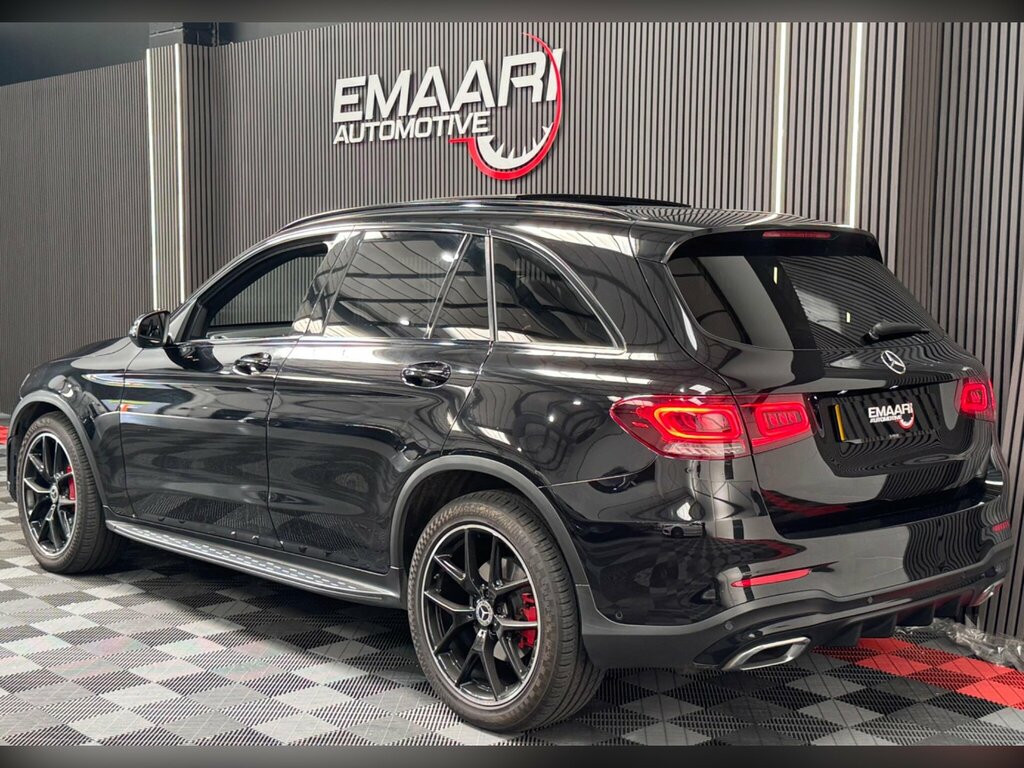 Mercedes-Benz GLC Class 2.0 Glc300d Amg Line Premium Plus G-tronic 4Mat Black #4