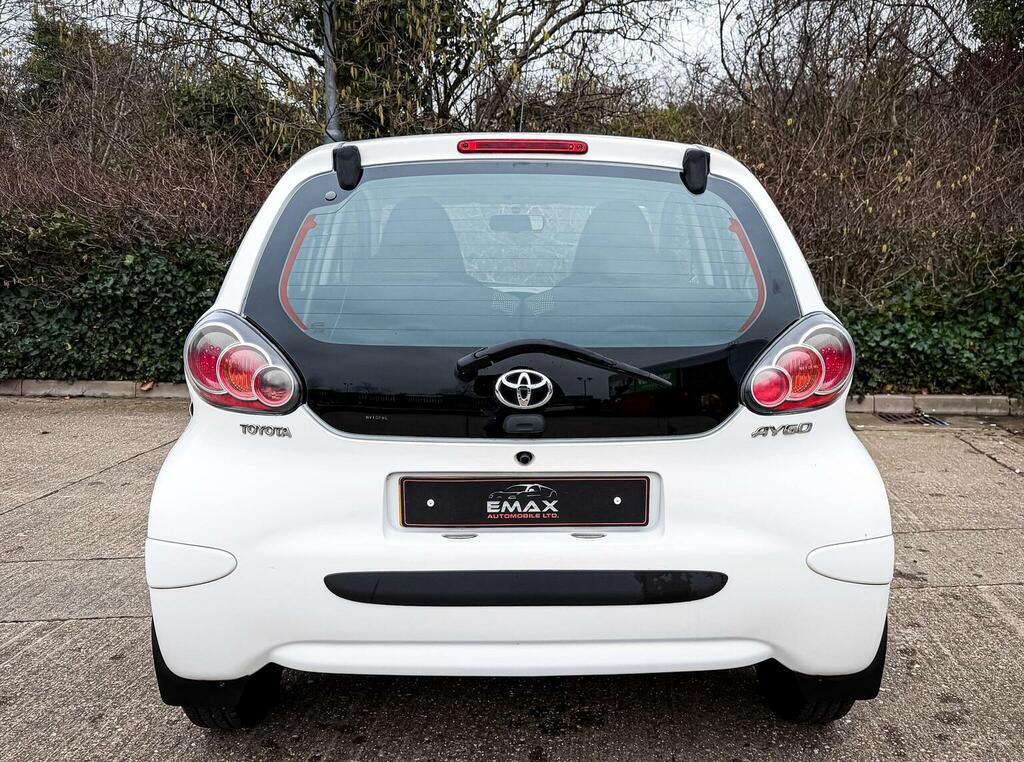 Toyota Aygo 1.0 Vvt-i Ice White #7