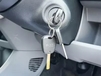 Toyota Aygo 1.0 Vvt-i Ice Mmt Black #18