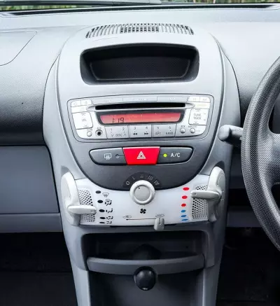 Toyota Aygo 1.0 Vvt-i Ice Mmt Black #13