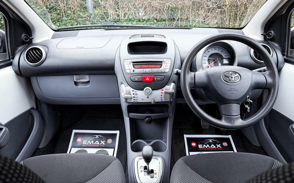 Toyota Aygo 1.0 Vvt-i Ice White #11