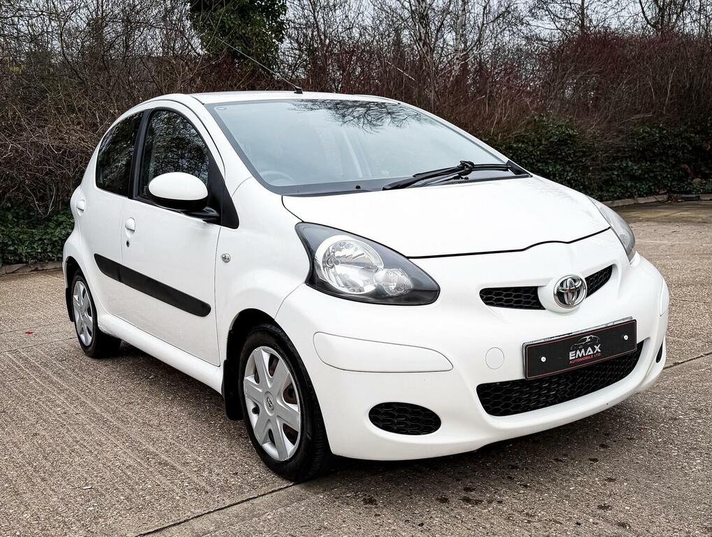 Toyota Aygo 1.0 Vvt-i Ice White #10