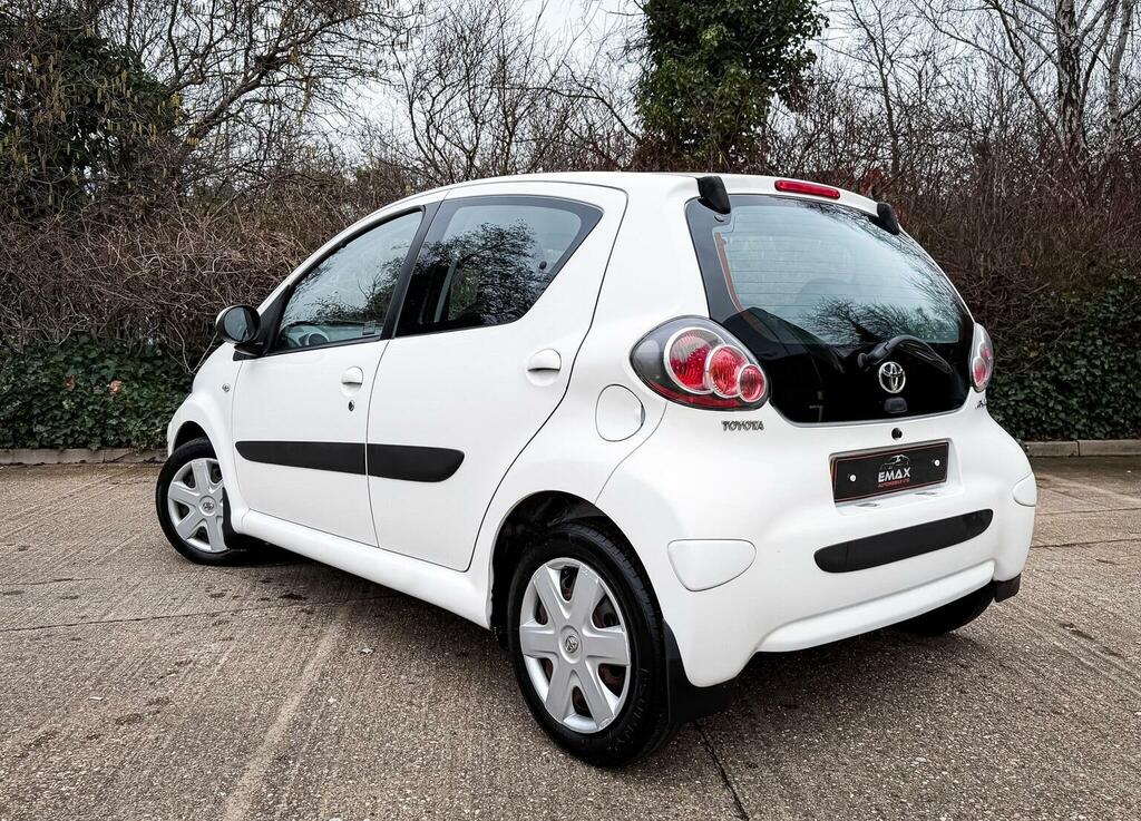 Toyota Aygo 1.0 Vvt-i Ice Multimode Euro 5 White #6