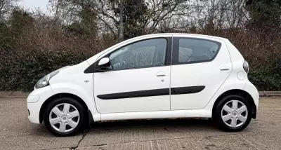 Toyota Aygo 1.0 Vvt-i Ice Mmt Black #5