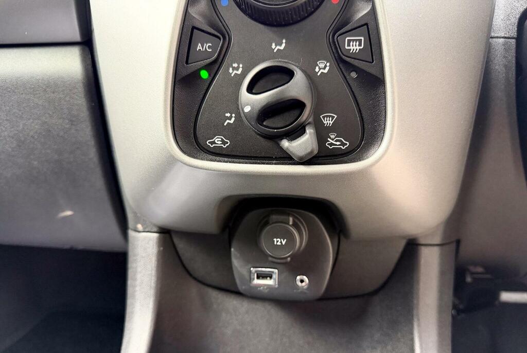 Peugeot 108 1.2 Puretech Roland Garros Top Euro 6 White #27