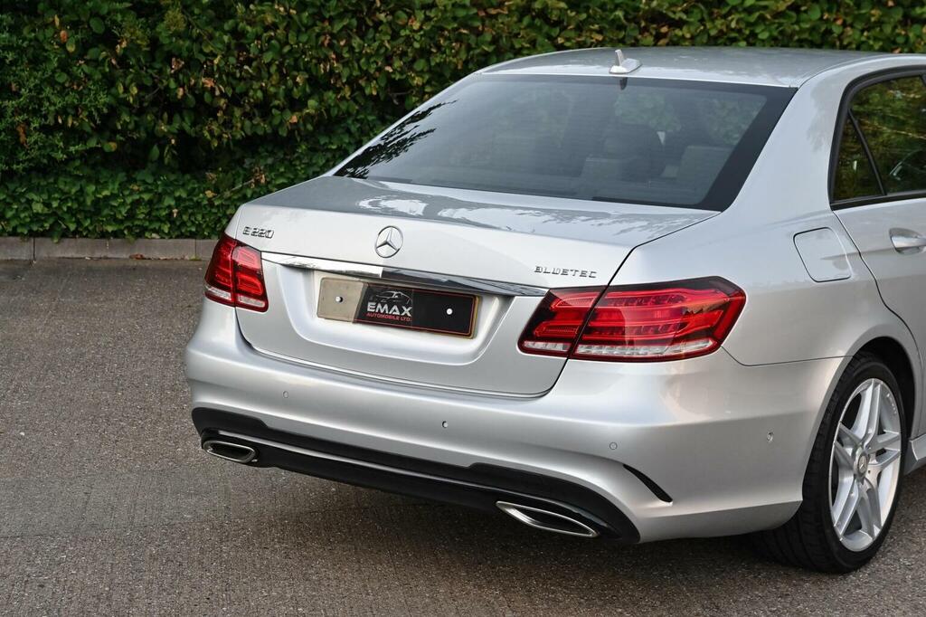 Mercedes-Benz E Class 2.1 E220d Amg Line Edition Premium Cabriolet G-t #22