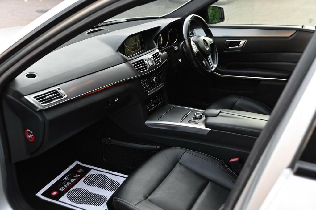 Mercedes-Benz E Class 2.1 E220d Amg Line Edition Premium Cabriolet G-t #35