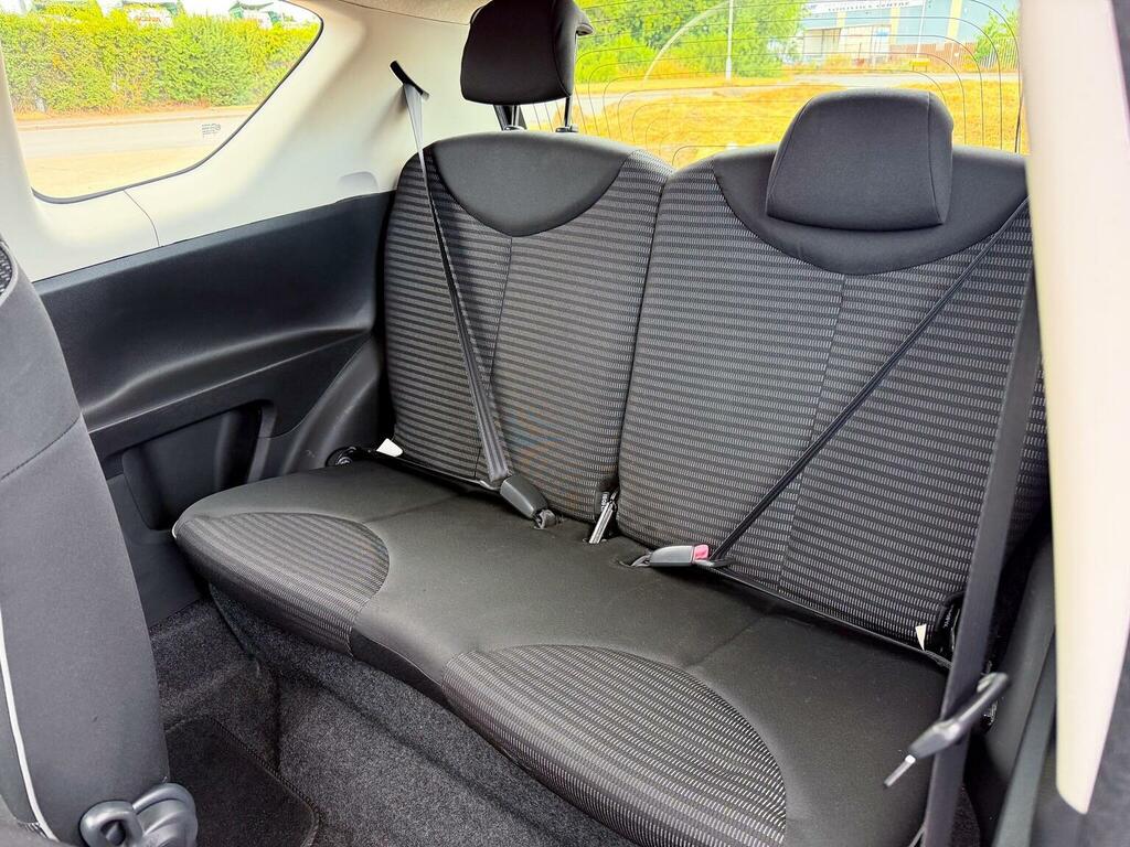 Peugeot 107 Active 68 Bhp Black #18