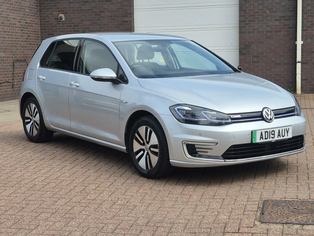 Volkswagen e-Golf 35.8Kwh E-golf Hatchback 136 Ps Silver #2
