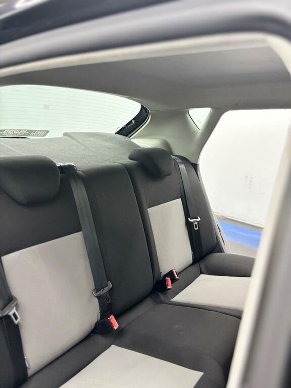 Seat Ibiza 1.2 Tsi I-tech Red #26