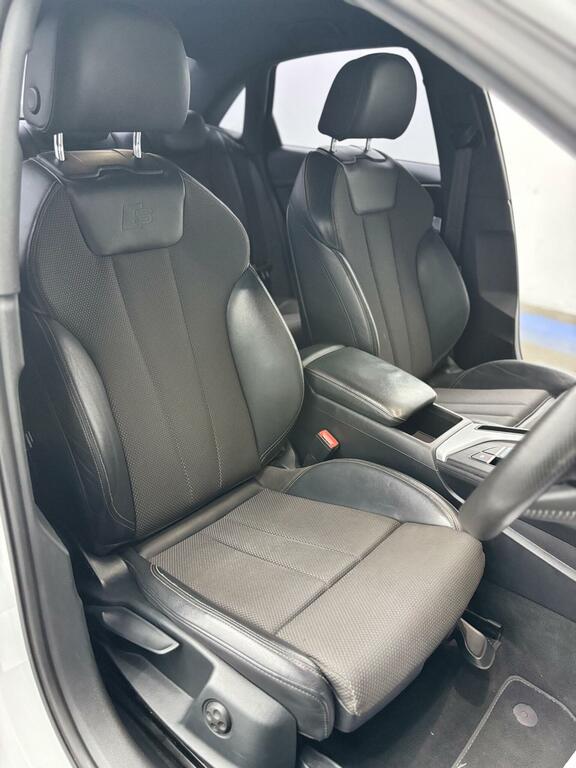Audi A4 2.0 Tdi Ultra 190 Sport S Tronic Red #28