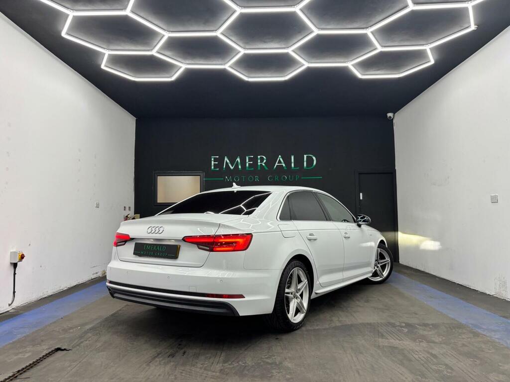 Audi A4 2.0 Tdi Ultra 190 Sport S Tronic Red #23