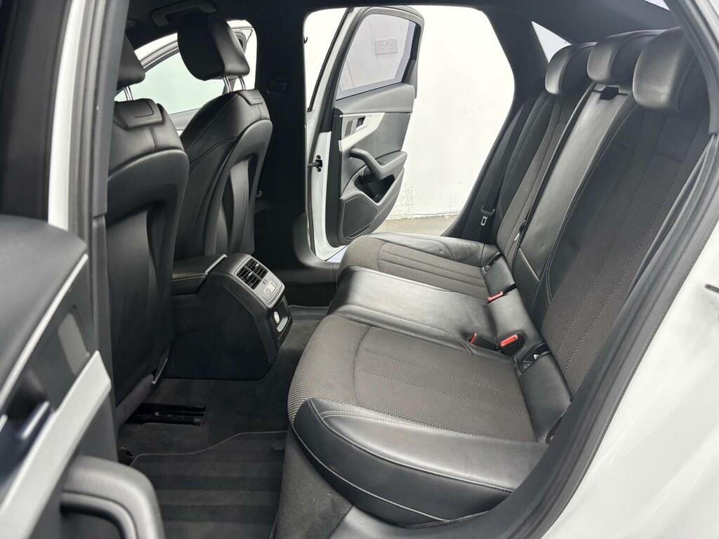Audi A4 2.0 Tdi Ultra 190 Sport S Tronic Red #31