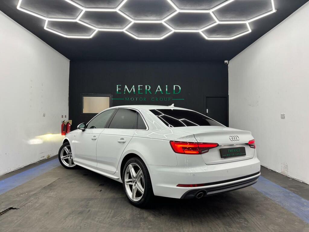Audi A4 2.0 Tdi Ultra 190 Sport S Tronic Red #12