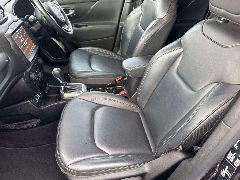 Jeep Renegade Red #29