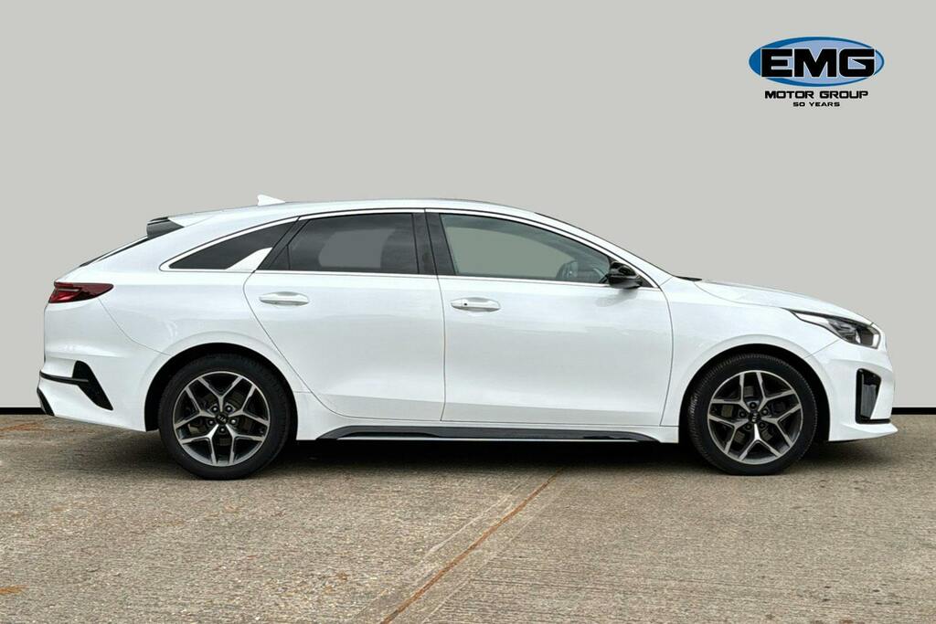 Kia Proceed 1.4 T Gdi Gt Line Shooting Brake Dct White #3