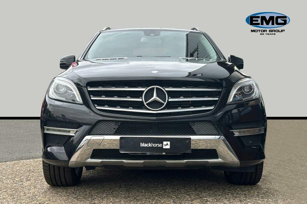 Mercedes-Benz M Class 2.1 Ml250 Bluetec Amg Line Suv G Tronic Black #2