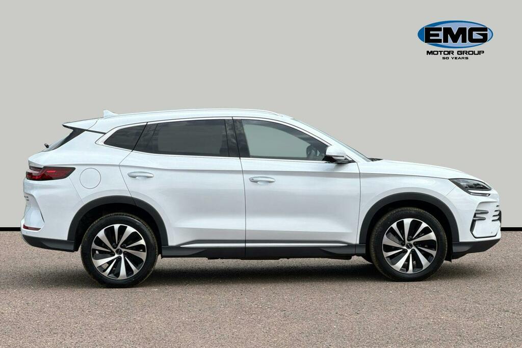 Byd Seal U 1.5 26.6Kwh Comfort Suv Plug In Hybrid LD25DUT White #3